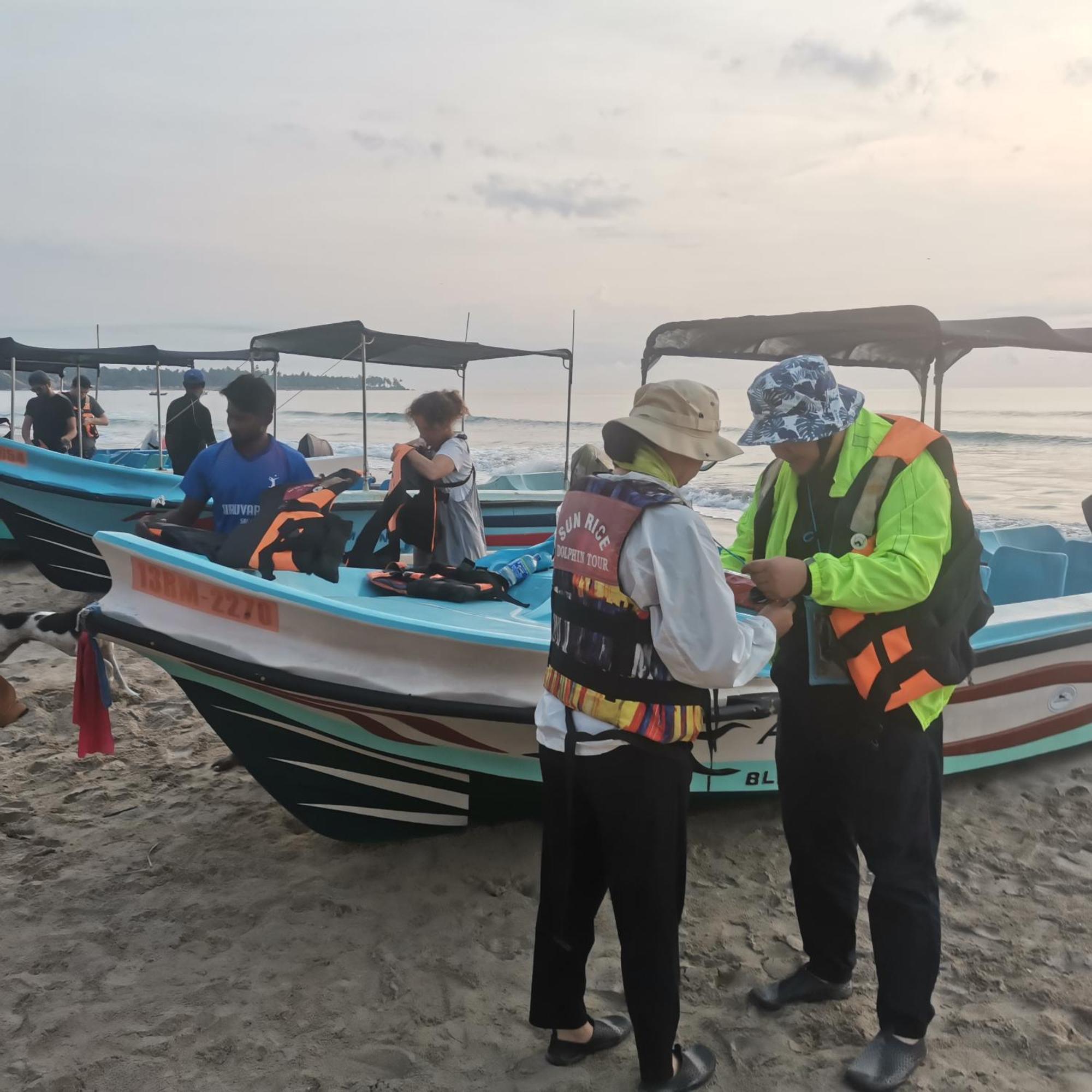 Surf Reef Beach Trincomalee Kültér fotó